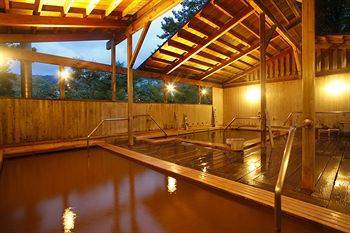 Choraku Ryokan Kobe Buitenkant foto