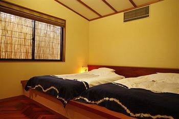 Choraku Ryokan Kobe Buitenkant foto